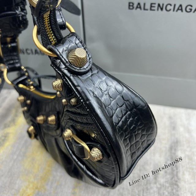 Balenciaga專櫃爆款Le Cagole半月牙腋下包餃子包 巴黎世家經典小號爆裂黑鱷金機車包 fyj1067